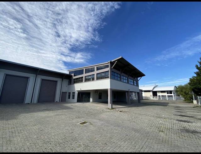 1,024M² FACTORY TO LET IN AIRPORT INDUSTRIA